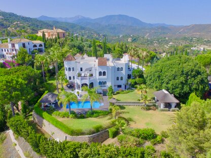 Living in El Madroñal, Marbella