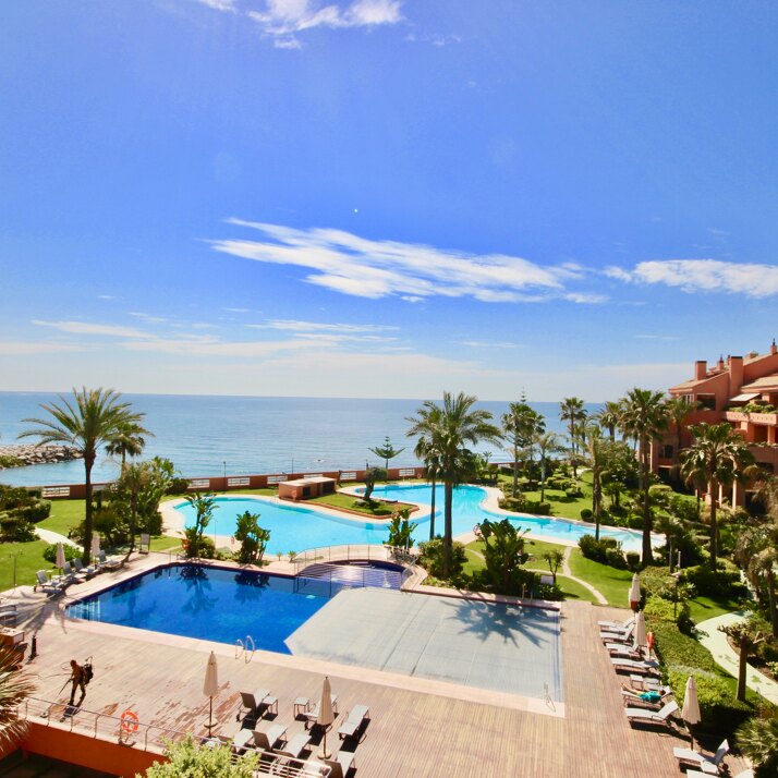 Malibu, sheer beachfront luxury in Puerto Banús