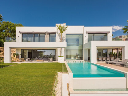 Moderne Architekturvilla in La Alquería, Benahavis