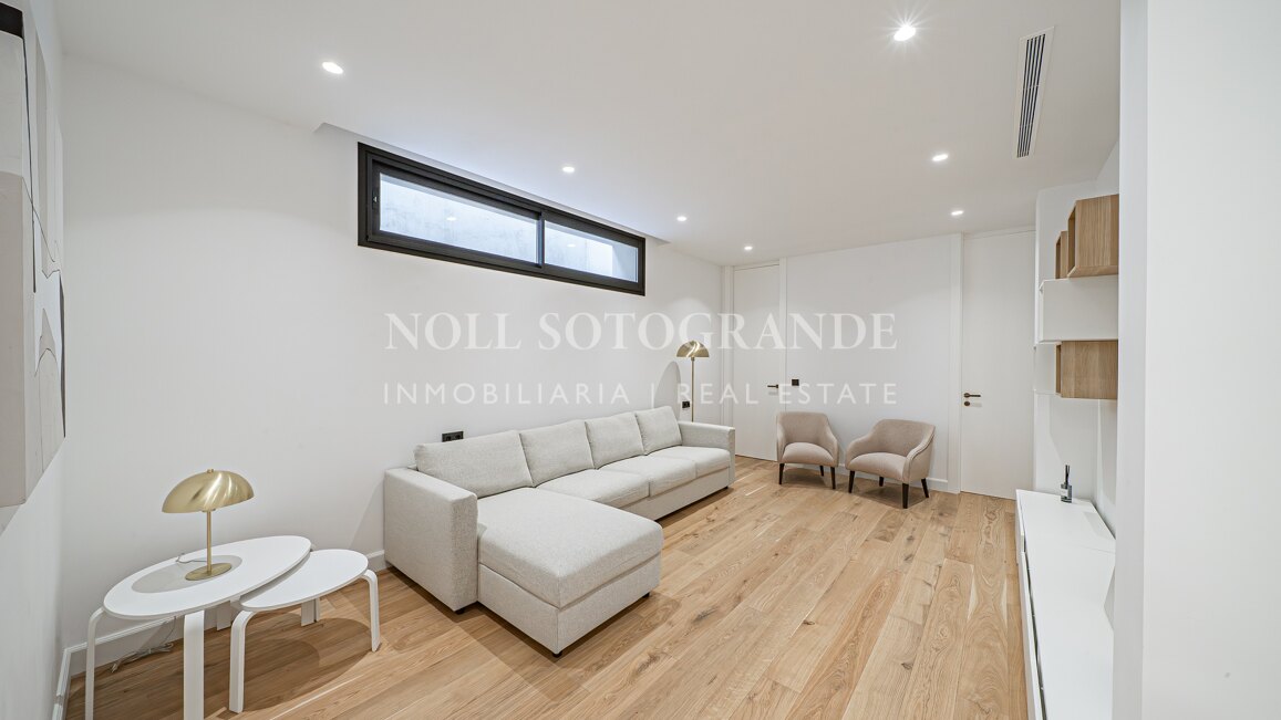 Brand new villa with sea views on Marbella's Golden Mile