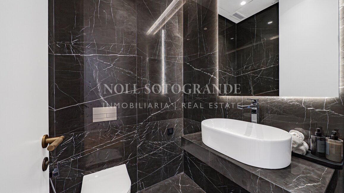 Brand new villa with sea views on Marbella's Golden Mile