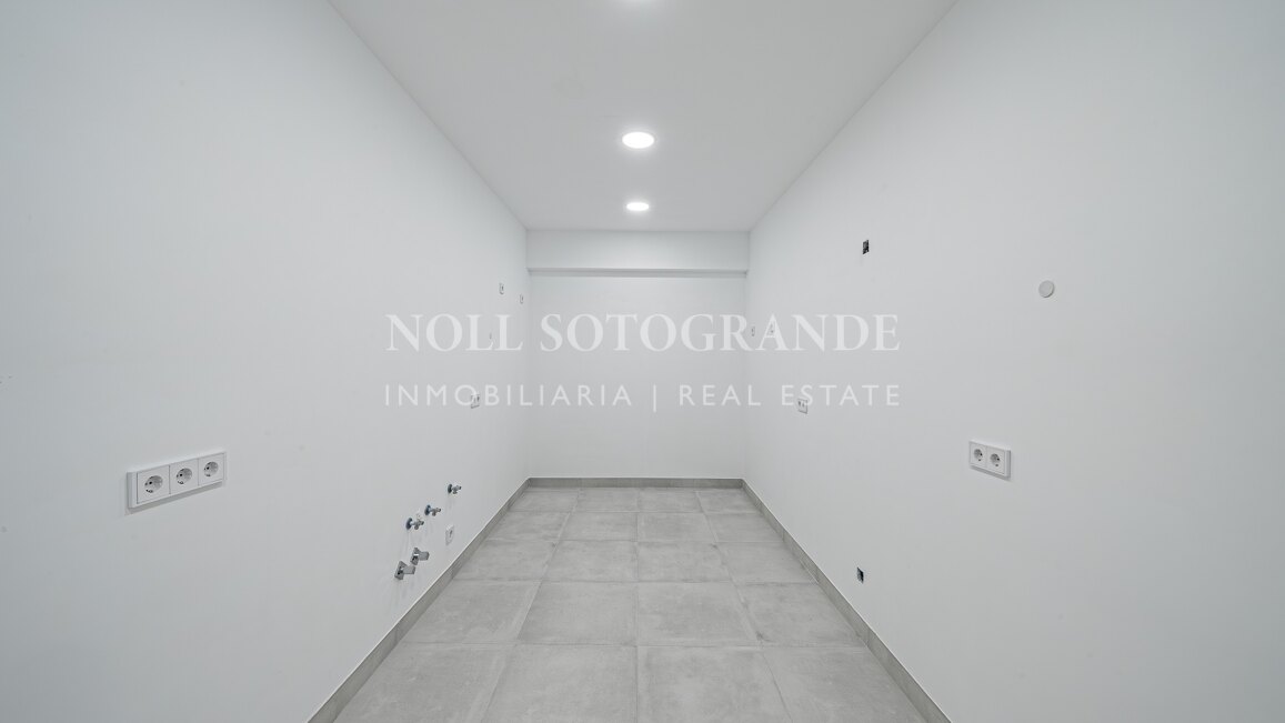 Brand new villa with sea views on Marbella's Golden Mile