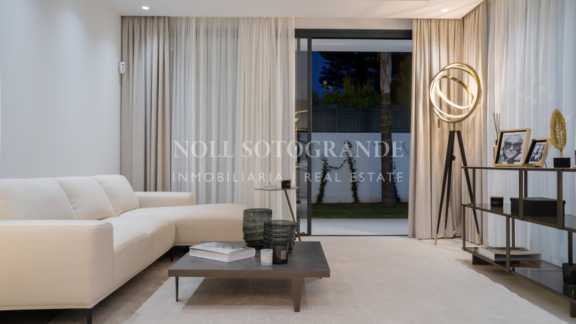 Villa for sale in Rio Verde, Marbella Golden Mile