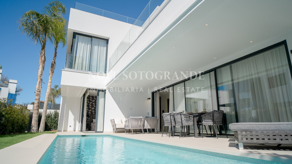 Villa for sale in Rio Verde, Marbella Golden Mile