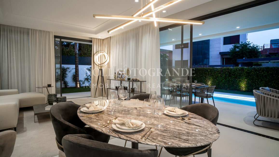 Villa for sale in Rio Verde, Marbella Golden Mile