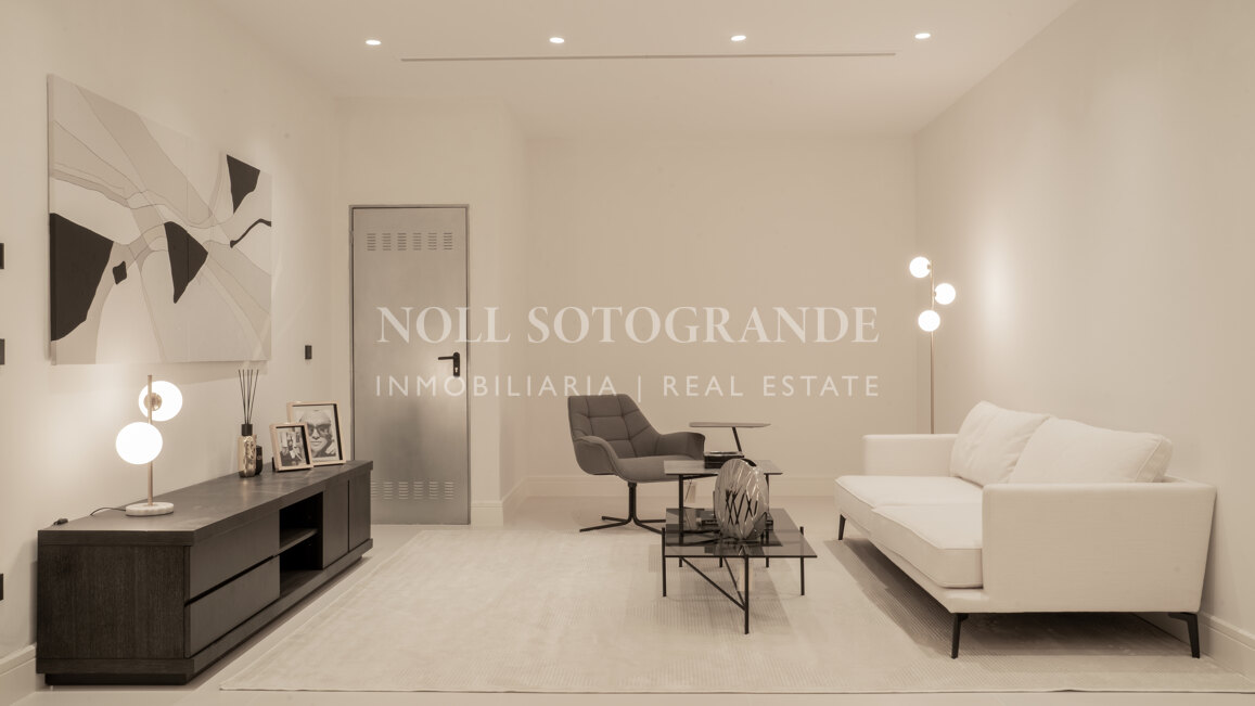 Villa for sale in Rio Verde, Marbella Golden Mile