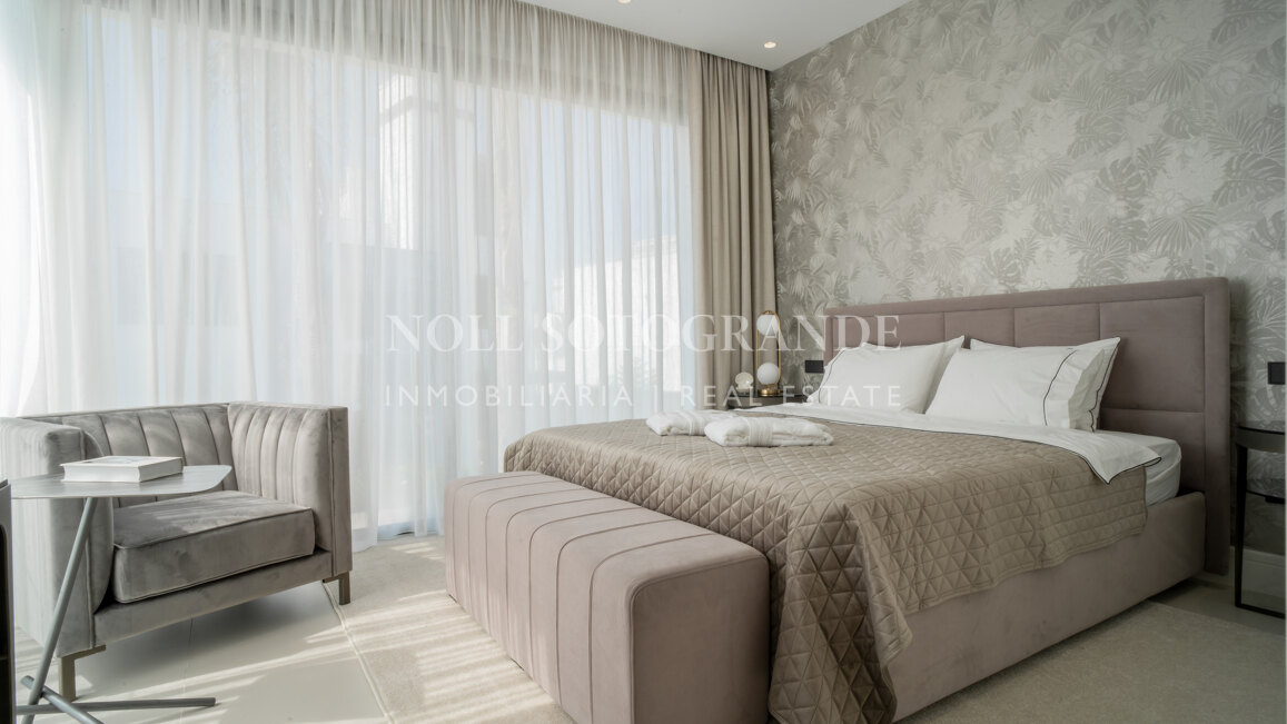 Villa for sale in Rio Verde, Marbella Golden Mile