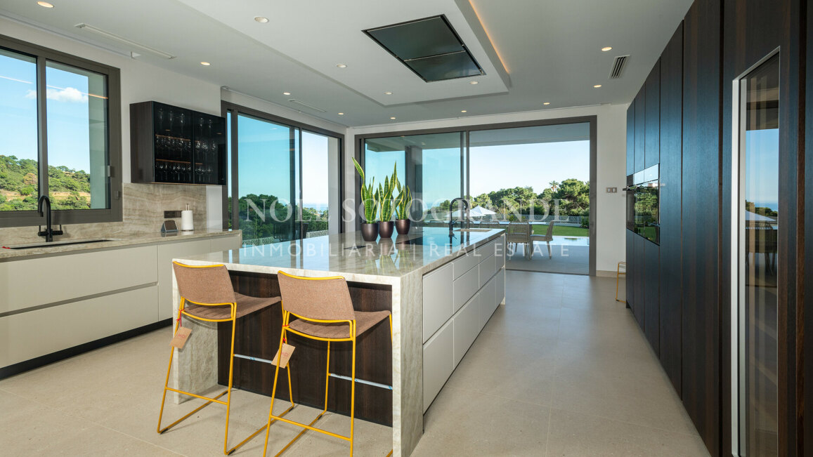 Villa zum Verkauf in La Zagaleta, Benahavis