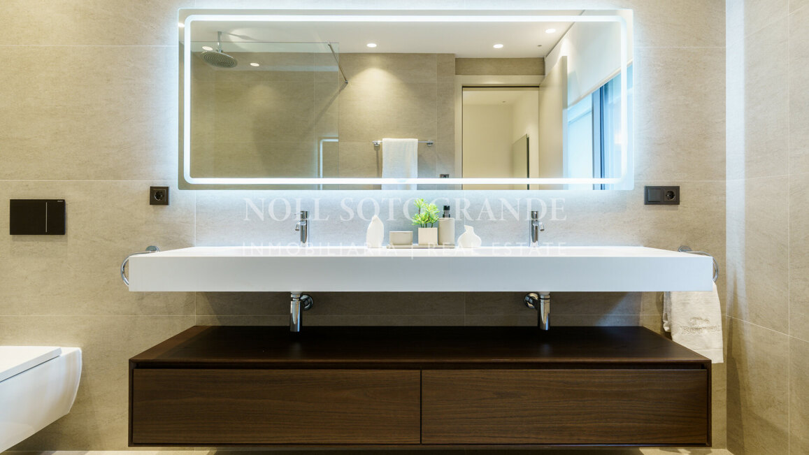 Villa zum Verkauf in La Zagaleta, Benahavis