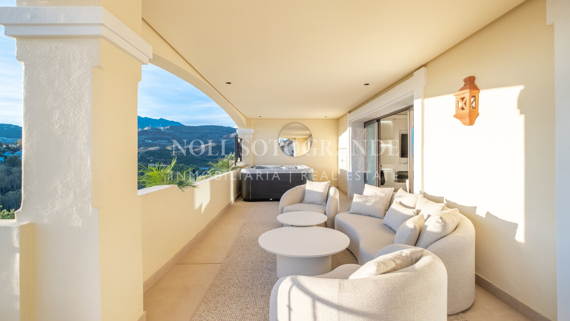 Penthaus zum Verkauf in Aloha Park, Nueva Andalucia