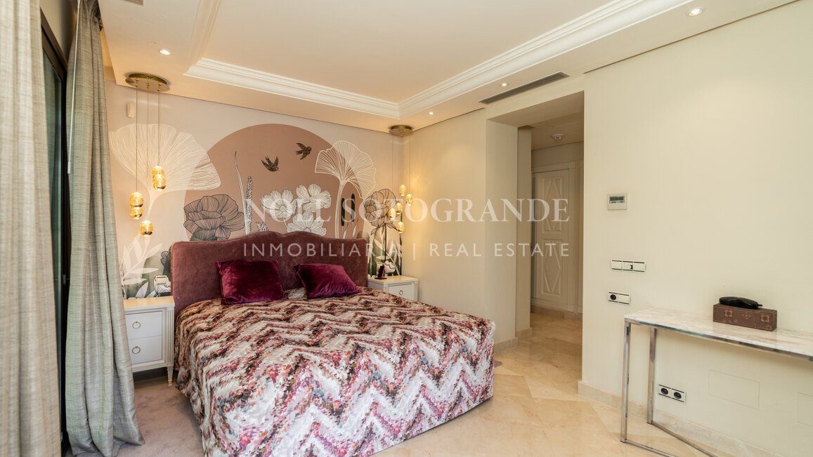 Corner garden apartment with private pool and partial sea views in Aloha Park