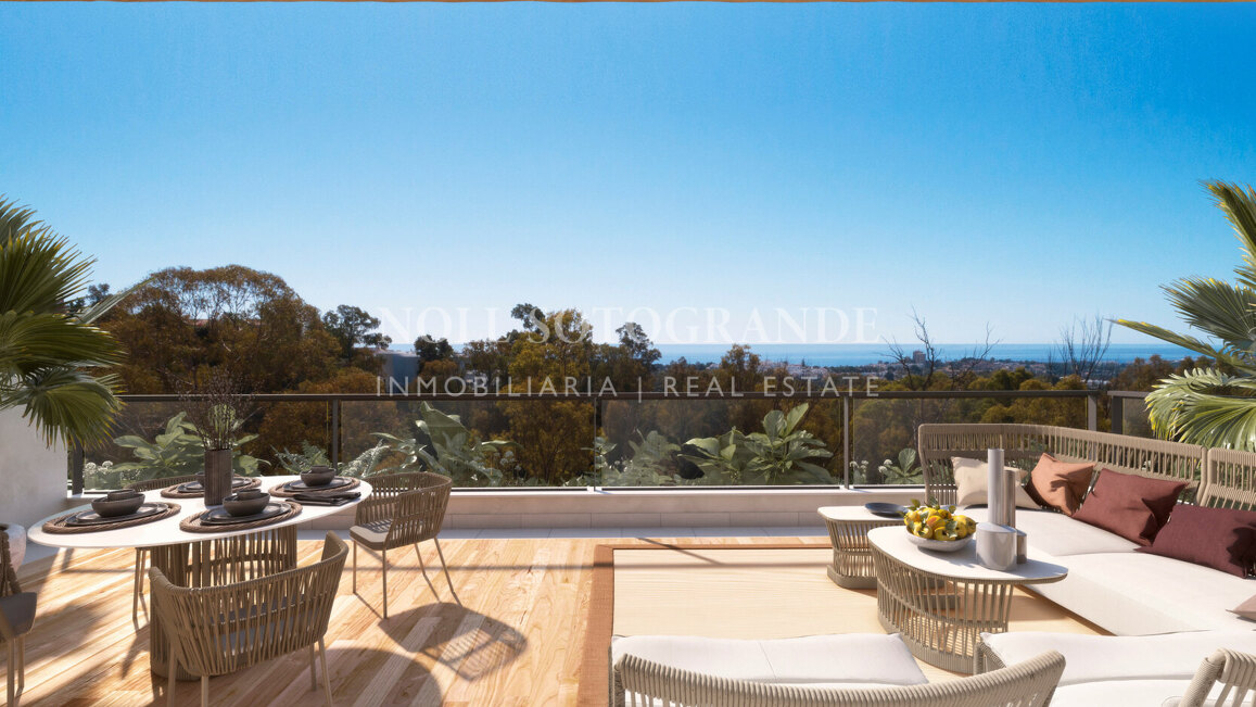 Penthouse for sale in La Cerquilla, Nueva Andalucia