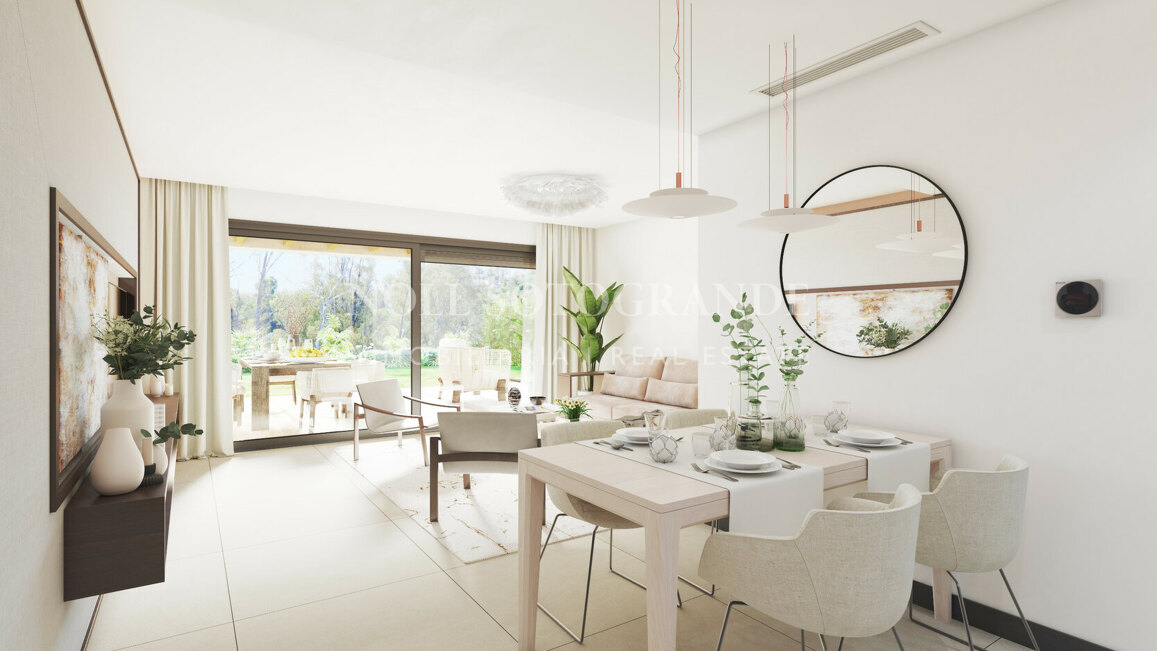 Penthouse for sale in La Cerquilla, Nueva Andalucia