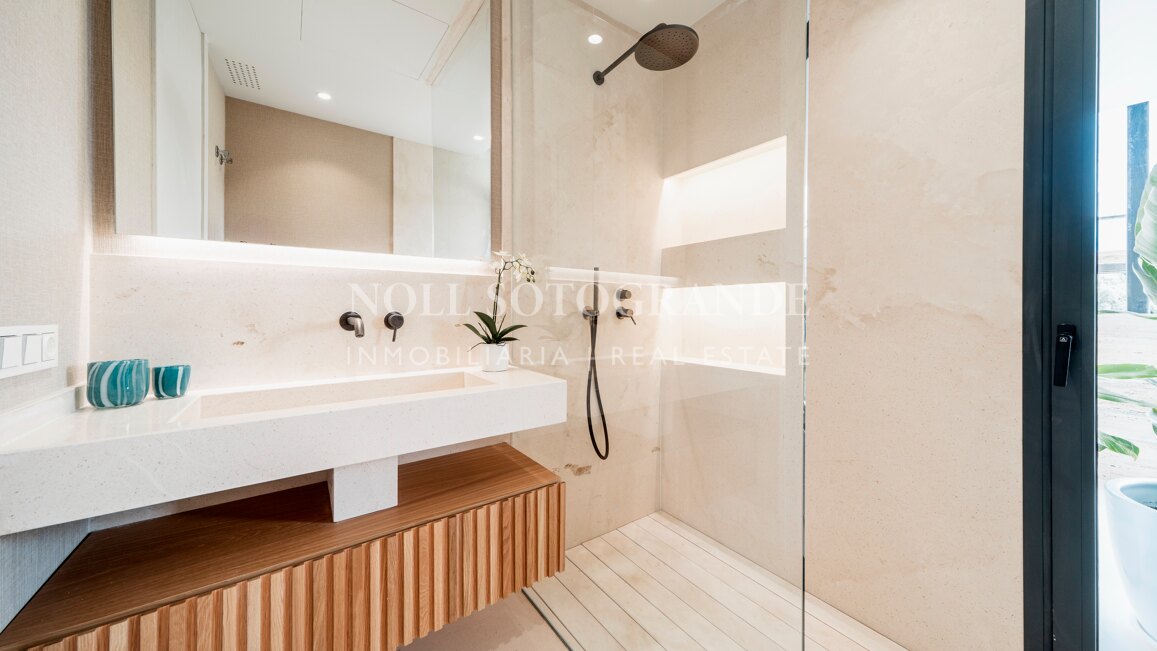 Brand new penthouse within walking distance to Aloha Golf in Nueva Andalucia, Marbella