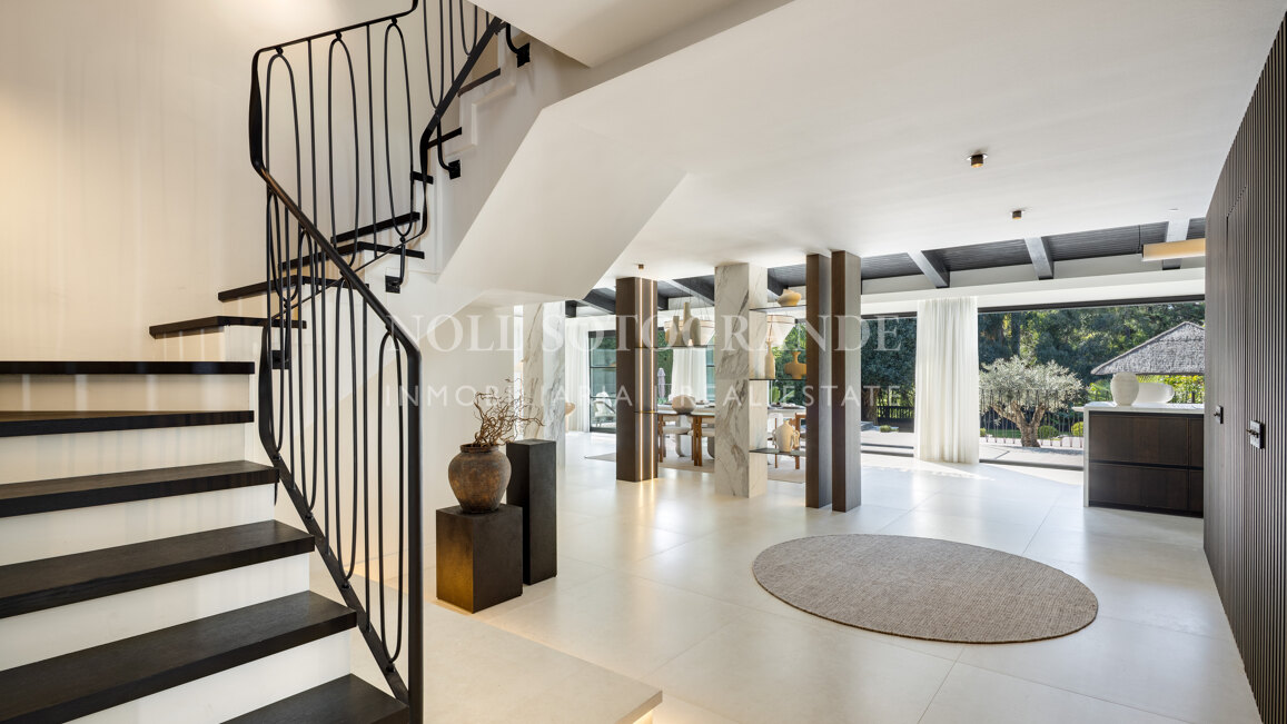 Contemporary Scandinavian-Japandi Villa in Nueva Andalucía’s Golf Valley