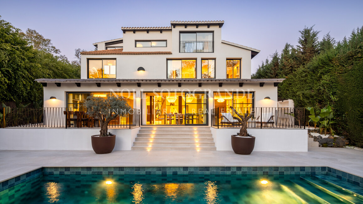 Contemporary Scandinavian-Japandi Villa in Nueva Andalucía’s Golf Valley