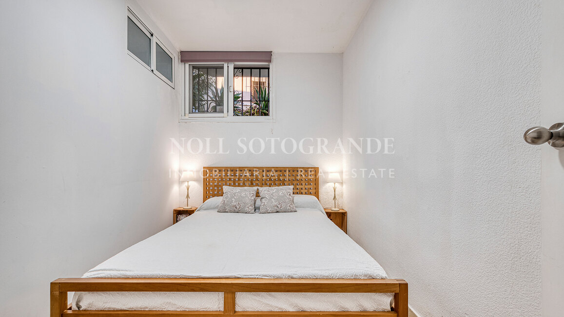 Charming 4-bed duplex apartment in Club Sierra, on the Istan Road, within walking distance to amenities