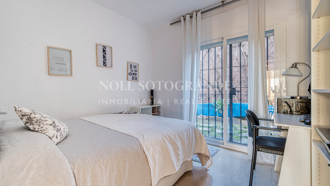 Charming 4-bed duplex apartment in Club Sierra, on the Istan Road, within walking distance to amenities