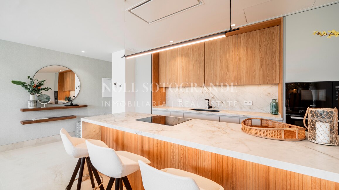 Brand new first floor apartment within walking distance to Aloha Golf in Nueva Andalucia, Marbella