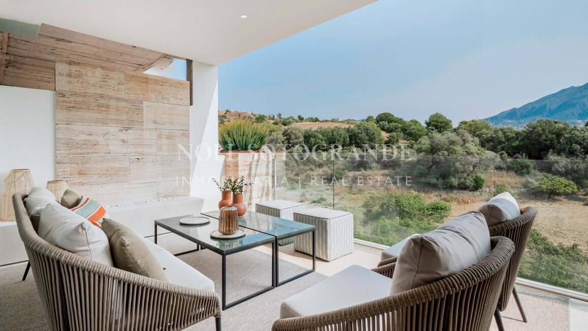 Brand new duplex penthouse within walking distance to Aloha Golf in Nueva Andalucia, Marbella
