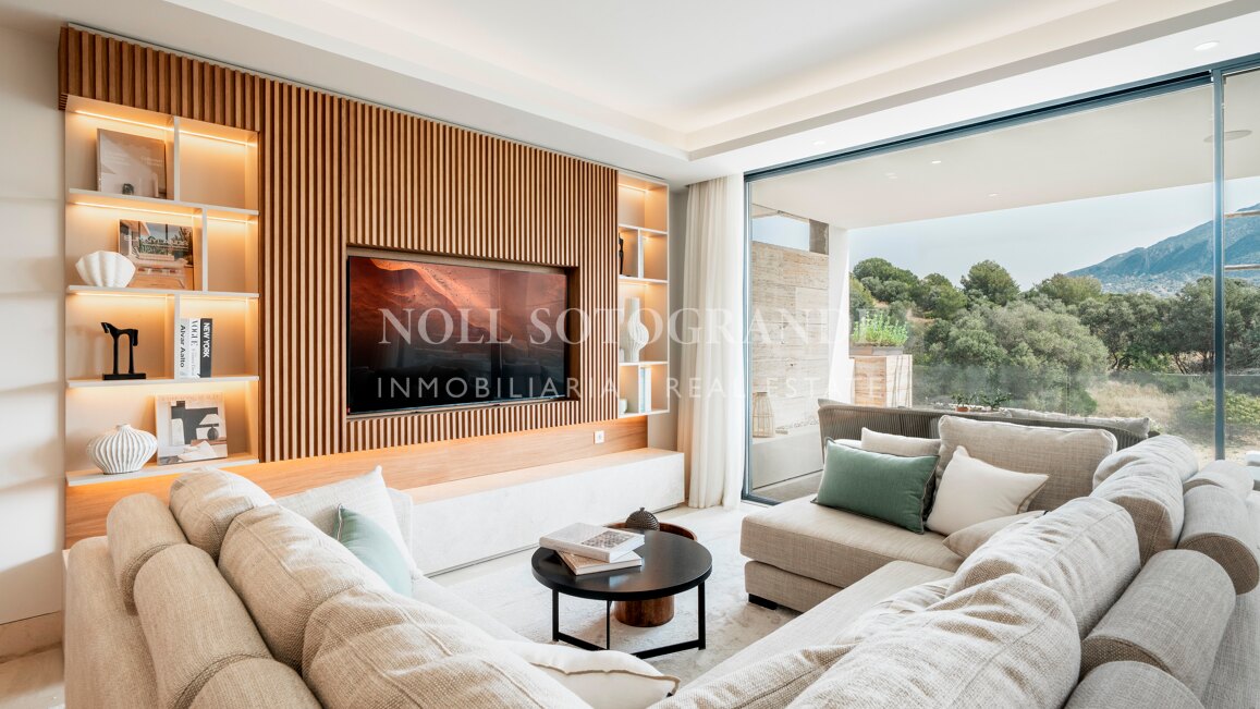 Brand new duplex penthouse within walking distance to Aloha Golf in Nueva Andalucia, Marbella