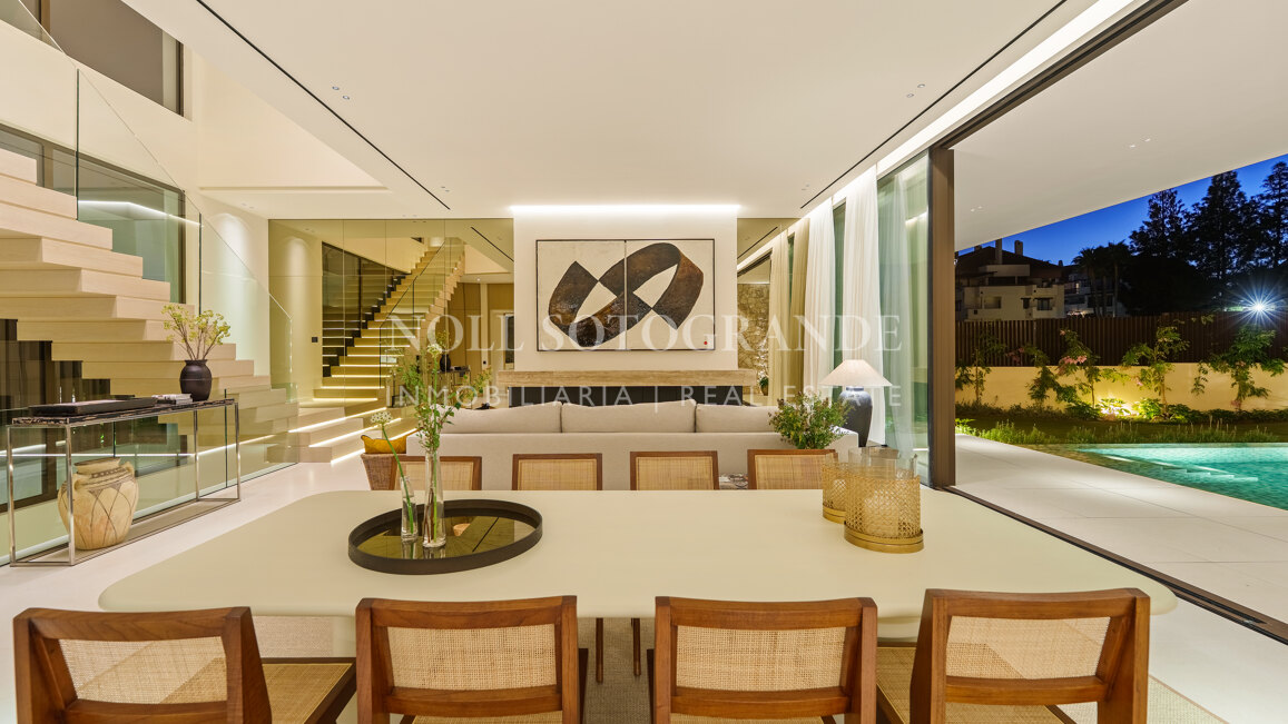 Villa for sale in Las Lomas del Marbella Club, Marbella Golden Mile