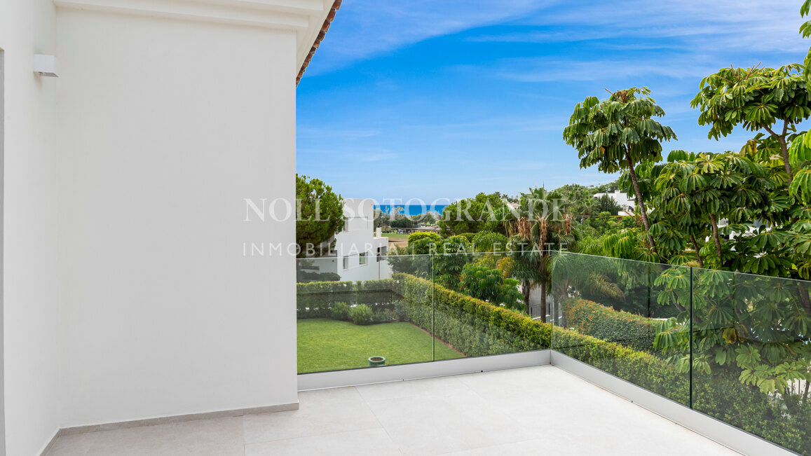 Villa zum Verkauf in La Alqueria, Benahavis