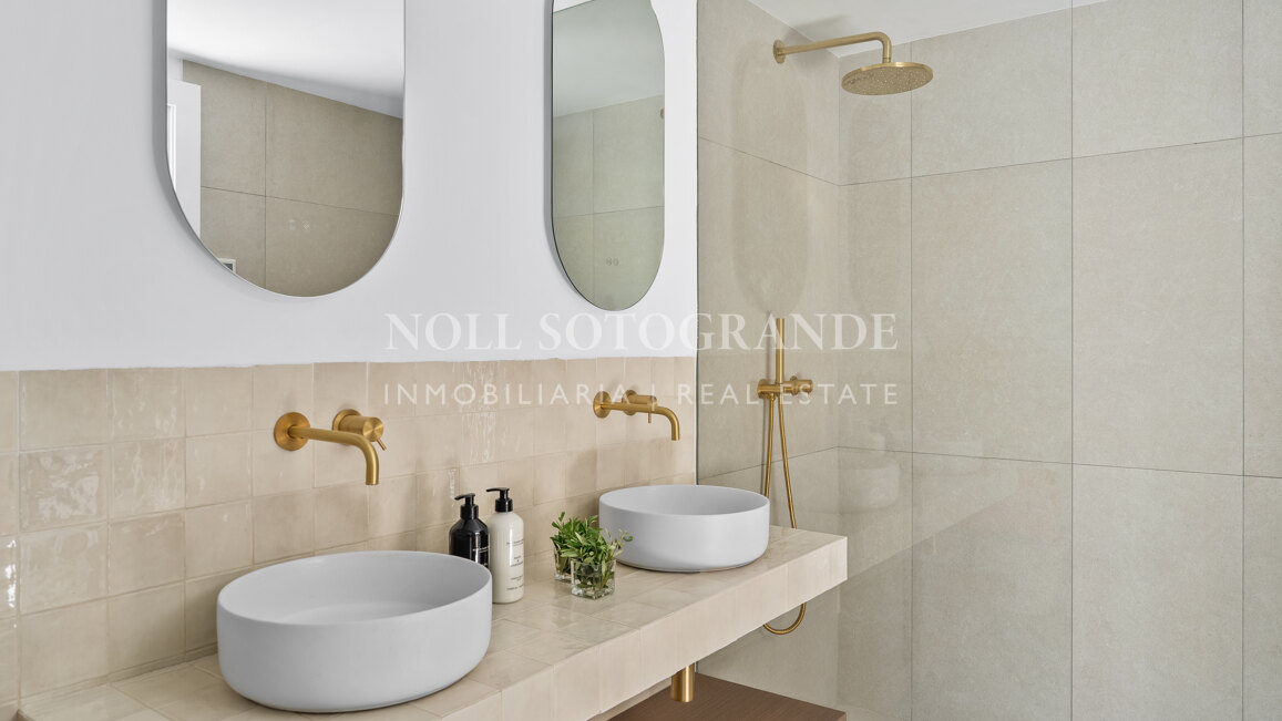 Adosado en venta en Altos del Rodeo, Nueva Andalucia