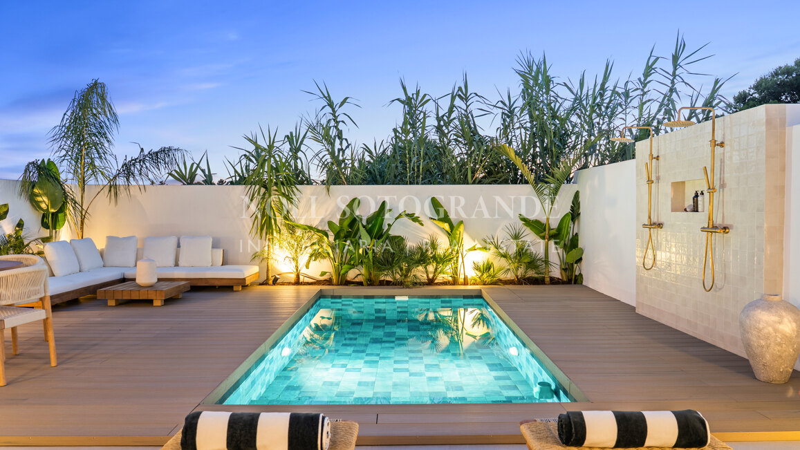 Adosado en venta en Altos del Rodeo, Nueva Andalucia