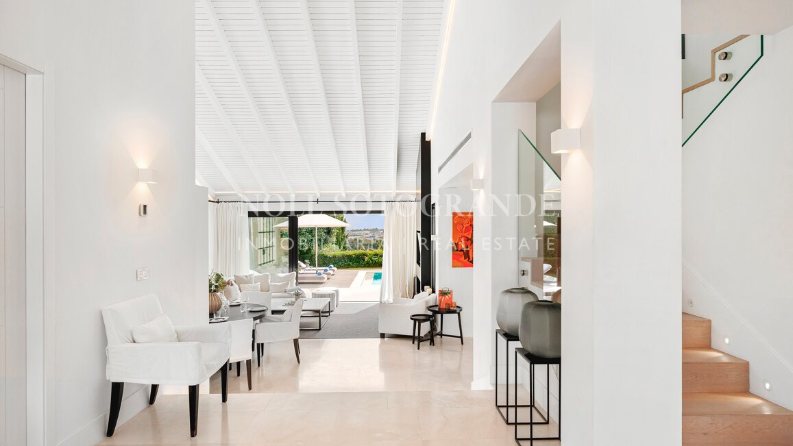 Villa reformada junto al campo de golf Los Naranjos, Nueva Andalucía