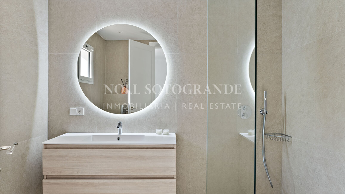 Ground Floor Duplex zum Verkauf in Alcores del Golf, Nueva Andalucia