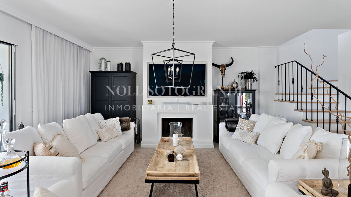 Ground Floor Duplex zum Verkauf in Alcores del Golf, Nueva Andalucia