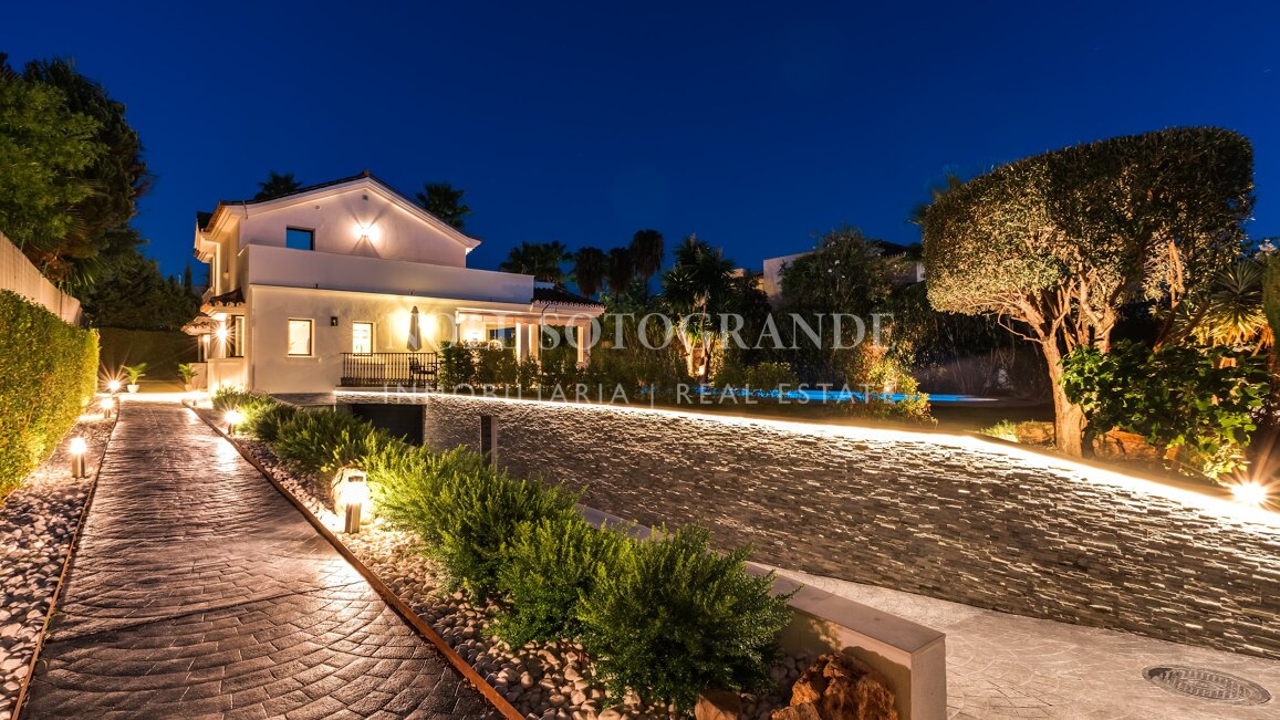 4-bedroom family home in Nueva Andalucia Golf Valley, Marbella