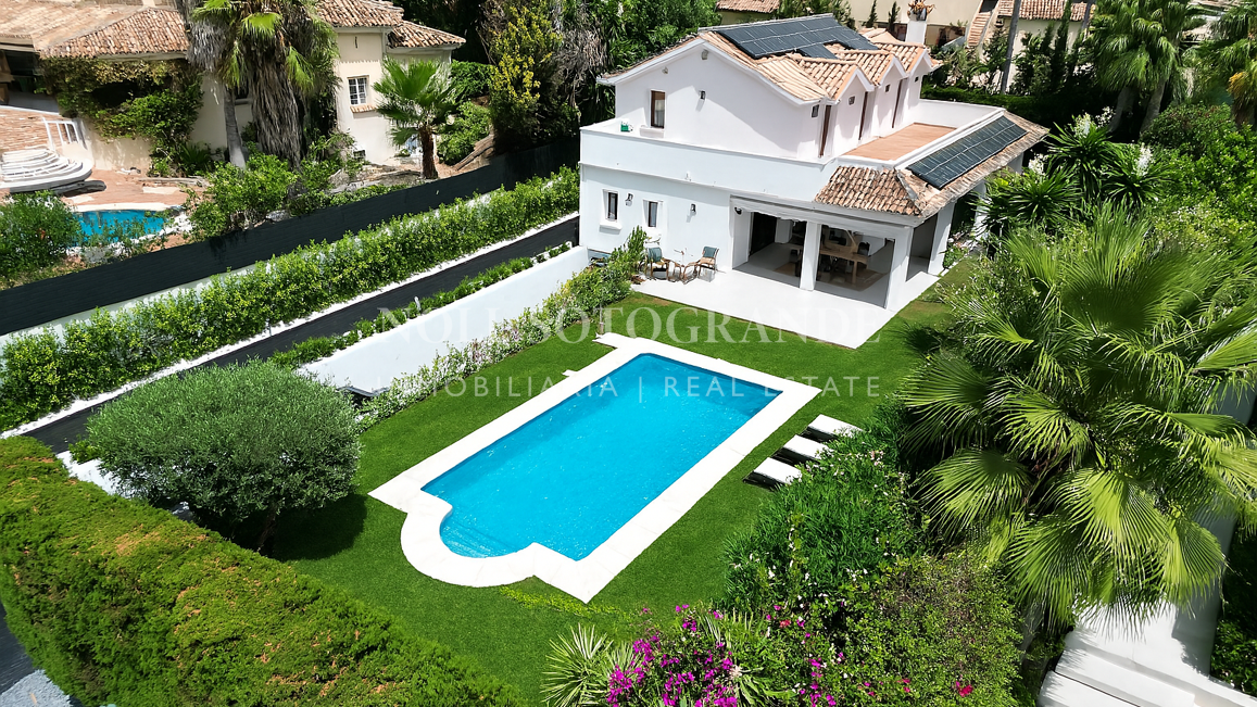 4-bedroom family home in Nueva Andalucia Golf Valley, Marbella