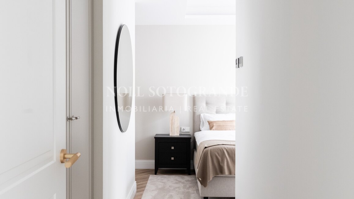 Modern classic golf villa in Los Arqueros Golf, Benahavis