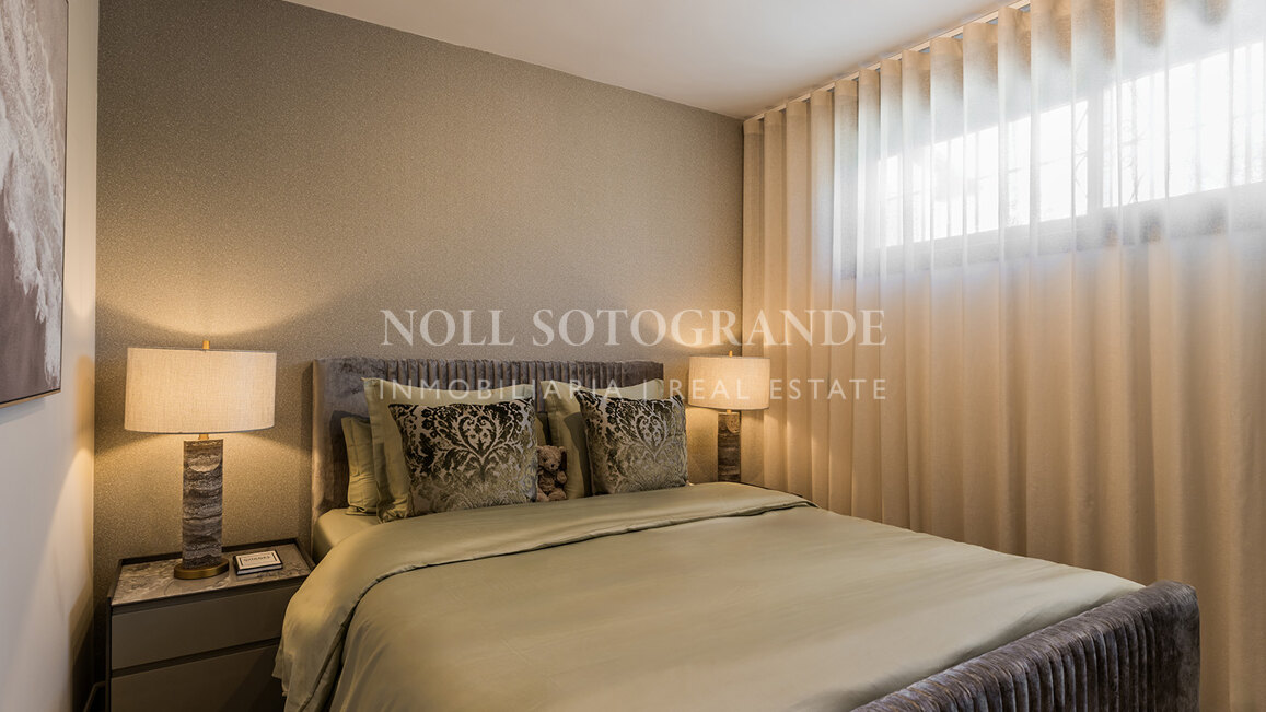 Beachside corner townhouse with heated plunge pool in San Pedro Playa