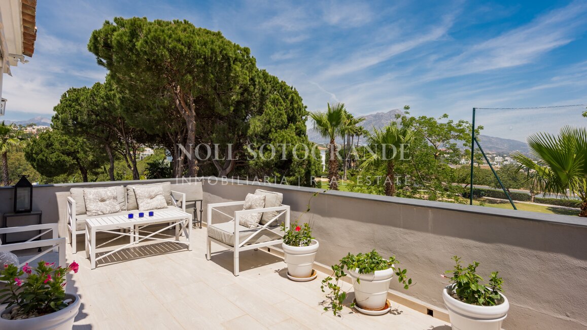 Villa zum Verkauf in La Quinta Golf, Benahavis