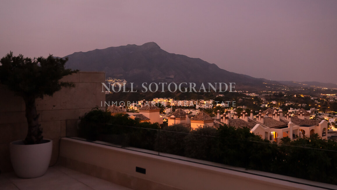 Erdgeschosswohnung zum Verkauf in Monte Halcones, Benahavis