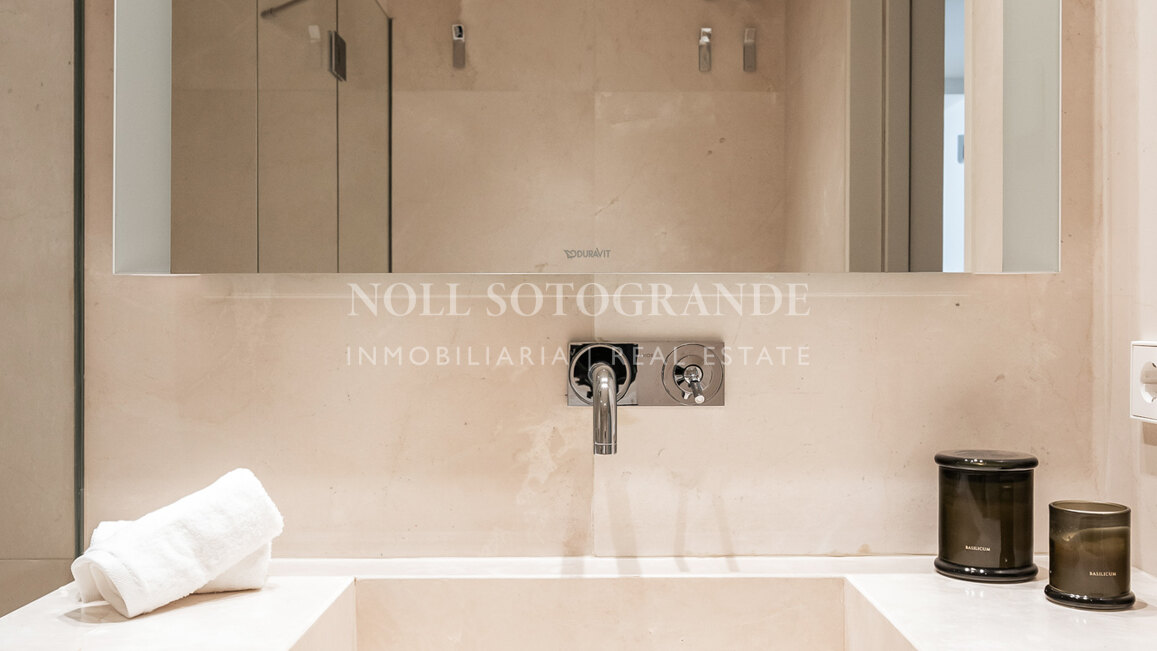 Erdgeschosswohnung zum Verkauf in Monte Halcones, Benahavis