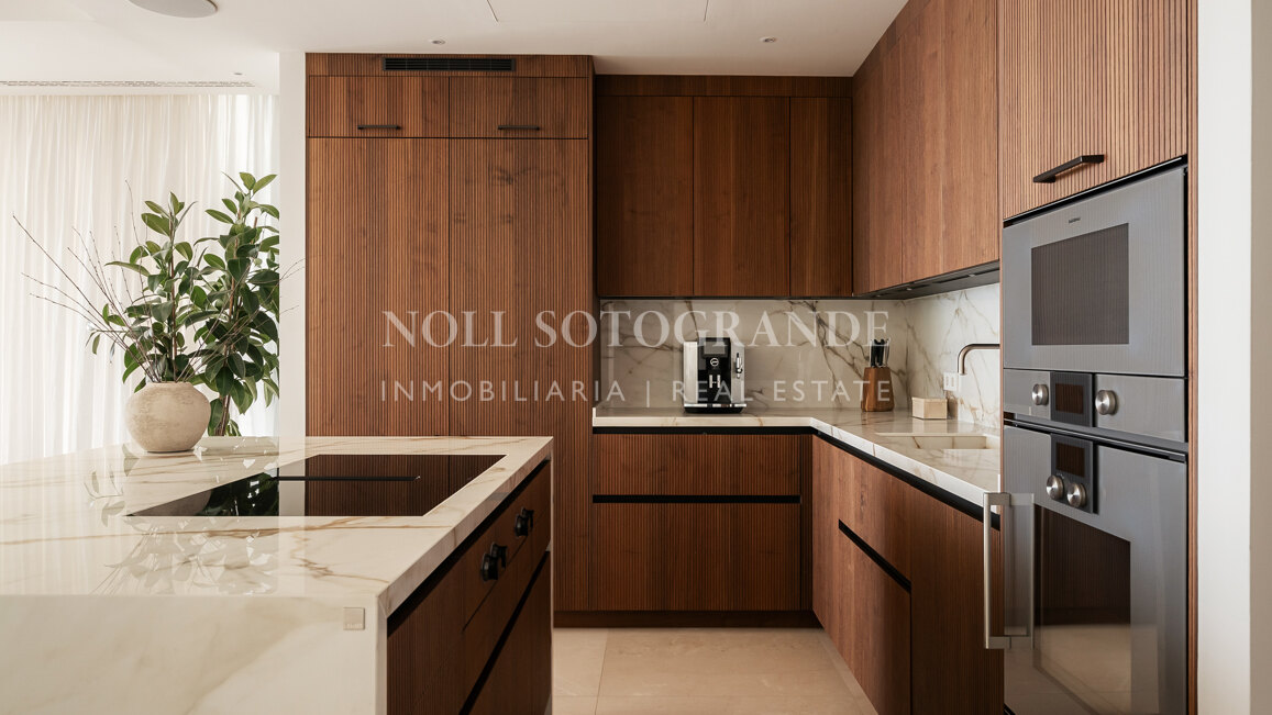 Erdgeschosswohnung zum Verkauf in Monte Halcones, Benahavis