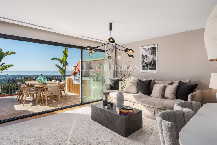 Luxury renovated duplex penthouse with panoramic sea views above La Quinta Golf