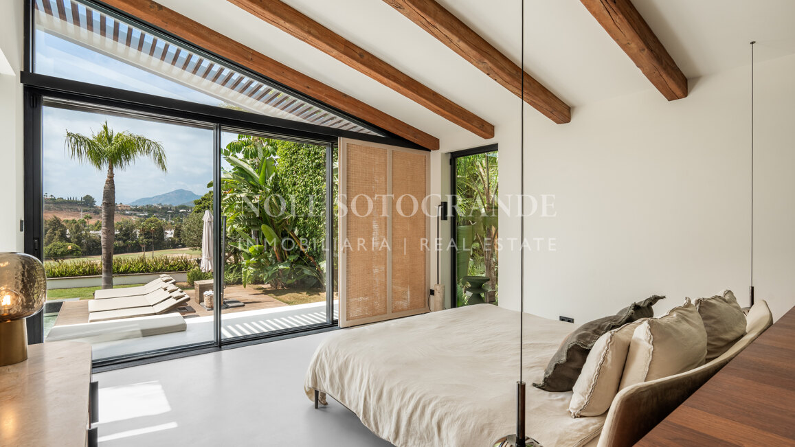 Villa zum Verkauf in Los Naranjos, Nueva Andalucia