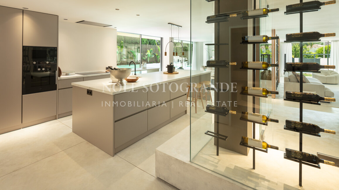 Villa zum Verkauf in Supermanzana H, Nueva Andalucia