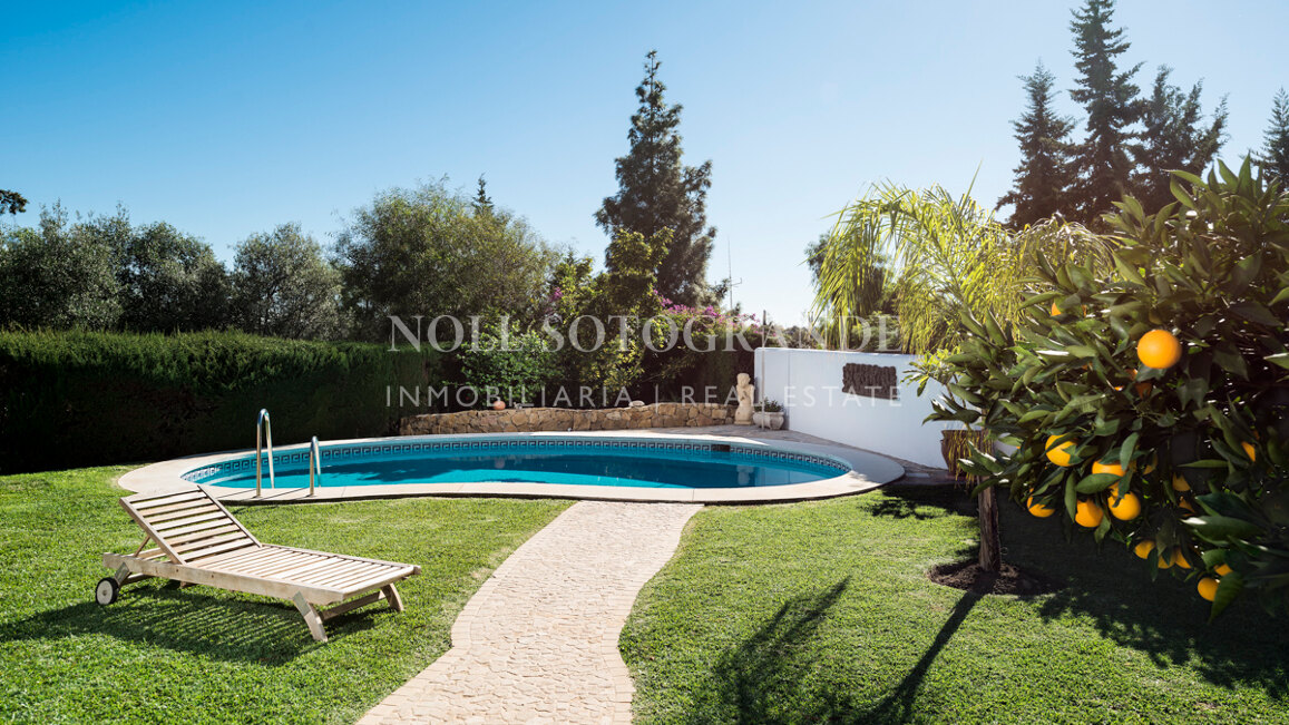 Villa zum Verkauf in Fuente del Espanto, Benahavis