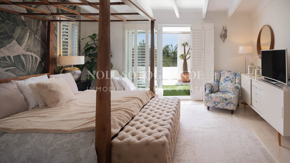 Villa zum Verkauf in Fuente del Espanto, Benahavis