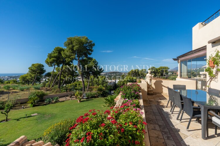 Wohnung zum Verkauf in Aloha Park, Nueva Andalucia