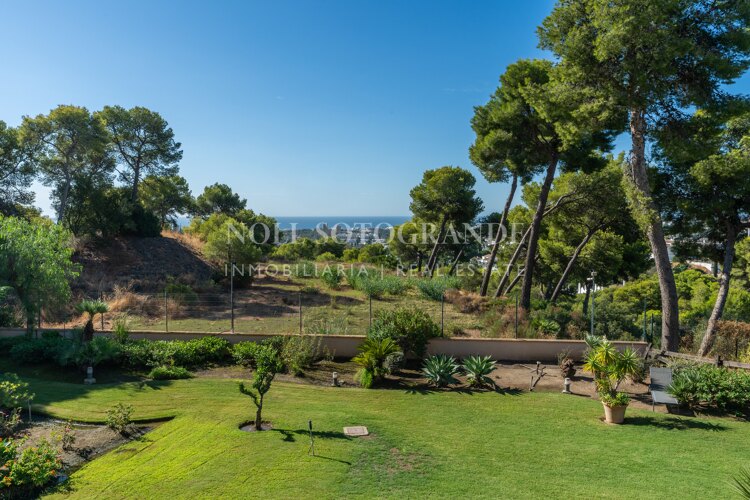 Wohnung zum Verkauf in Aloha Park, Nueva Andalucia