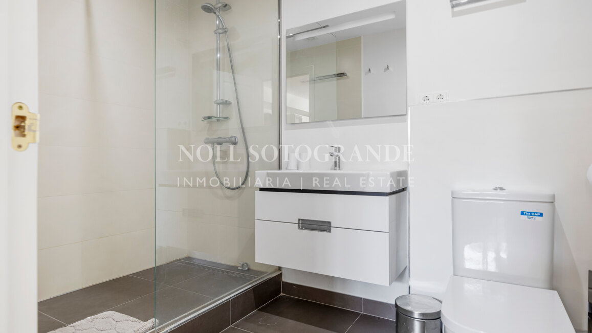 Recently refurbished Andalusian style 5-bed townhouse in Benahavis