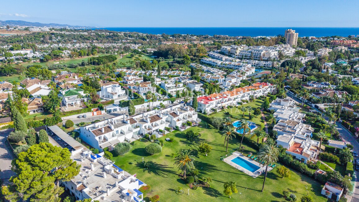 Reihenhaus zum Verkauf in La Rinconada, Nueva Andalucia