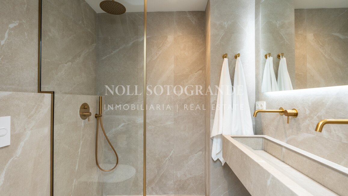 Reihenhaus zum Verkauf in La Rinconada, Nueva Andalucia